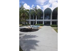 496 165th St Road, Miami, FL 33169 - MLS#A12041115