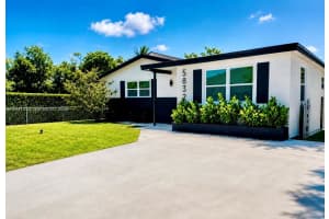 5832 Wiley Street, Hollywood, FL 33023 - MLS#A12041434