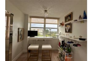 1200 Saint Charles Place, Pembroke Pines, FL 33026 - MLS#A12041537