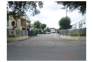 15420 SW 81st Cir Ln, Miami, FL 33193, Sold 02/27/12
