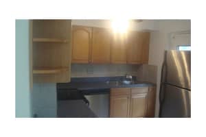 220 Kings Point Dr # 110, Sunny Isles Beach, FL 33160, Sold 04/11/12
