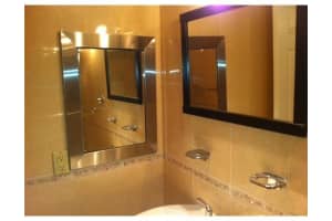 311 W Park Dr, Miami, FL 33172, Sold 04/20/12