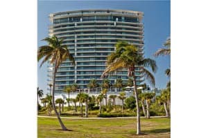 800 South Pointe Dr, Miami Beach, FL 33139, Sold 05/11/12