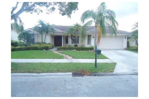 2000 Lake Point Dr, Weston, FL 33326, Sold 08/02/12