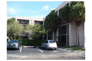 8635 NW 8th St, Miami, FL 33126, Sold 06/20/12