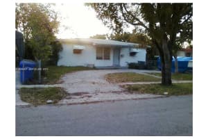 MLS# A1629407, Hollywood, Florida 33024