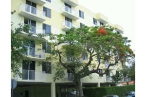 126 SW 17th Rd, Miami, FL 33129, Sold 11/25/13