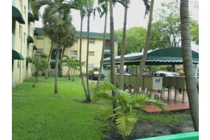 606 W 81st St, Hialeah, FL 33014, Sold 09/05/12