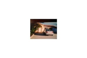 17909 NW 76th Ct, Hialeah, FL 33015, Sold 10/15/12