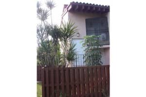 10567 NW 8th Ln B1, Miami, FL 33172, Sold 08/22/12