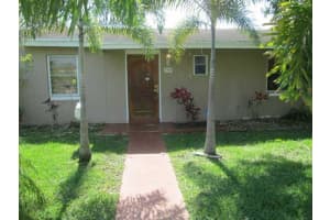 1909 SW 129th Ct, Miami, FL 33175, Sold 09/13/12