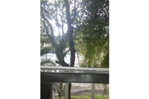 9220 Fontainebleau Blvd, Miami, FL 33172, Sold 07/10/13