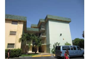 606 W 81st St, Hialeah, FL 33014, Sold 02/07/13
