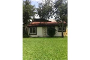 5324 Bosque Ln, West Palm Beach, FL 33415, Sold 10/25/12