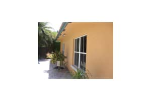 15761 NW 79th Ct, Miami Lakes, FL 33016, Sold 01/28/13