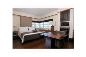 2001 Collins Ave, Miami Beach, FL 33139, Sold 01/31/13