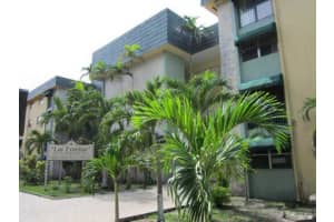 666 W 81st St, Hialeah, FL 33014, Sold 02/27/13