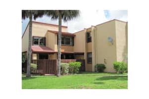 201 W Park Dr, Miami, FL 33172, Sold 04/19/13