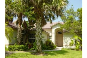 7510 NW 47th Ave, Pompano Beach, FL 33073, Sold 12/26/12