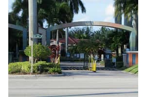 13886 SW 101st Ln, Miami, FL 33186, Sold 01/28/13