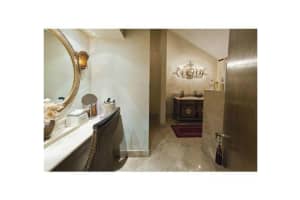 1851 S Oak Haven Cir, Miami, FL 33179, Sold 02/28/13