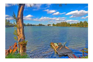 7043 SW 53rd Ln, Miami, FL 33155, Sold 12/27/12