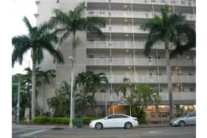 1300 Lincoln Rd A701, Miami Beach, FL 33139, Sold 01/09/13