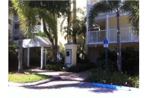 250 Racquet Club Rd #8, Weston, FL 33326, Sold 03/22/13