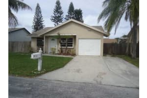 10539 Country Club Terrace, Boca Raton, FL 33428, Sold 01/09/13