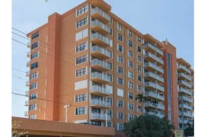 2450 NE 135th St, North Miami, FL 33181, Sold 02/01/13