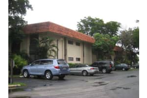 800 NE 199th St #206d, Miami, FL 33179, Sold 01/30/13