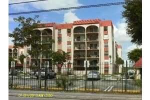 5199 NW 7th St, Miami, FL 33126, Sold 05/09/13