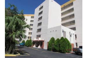 9688 Fontainebleau Blvd, Miami, FL 33172, Sold 02/15/13