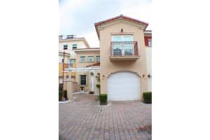18370 NE 30th Ct, Aventura, FL 33160, Sold 06/28/13