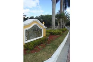 15161 SW 112th Terrace, Miami, FL 33196, Sold 09/04/13