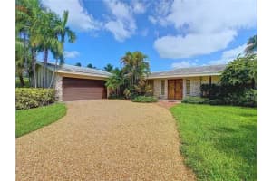 881 Harbor Dr, Key Biscayne, FL 33149, Sold 04/29/13