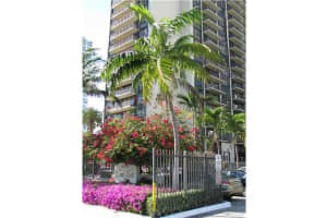 1450 Brickell Bay Dr, Miami, FL 33131, Sold 04/29/13