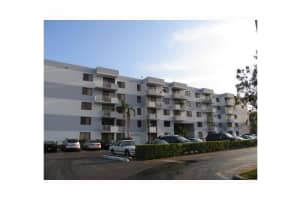 8261 NW 8th St, Miami, FL 33126, Sold 06/28/13