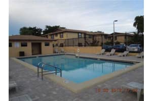 6882 NW 173rd Dr, Hialeah, FL 33015, Sold 04/01/13
