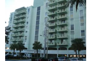 7928 West Dr, North Bay Village, FL 33141, Sold 07/12/13