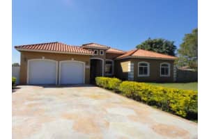 20502 SW 324th St, Homestead, FL 33030, Sold 05/09/13
