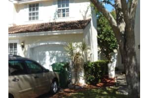 965 Azure Ln, Weston, FL 33326, Sold 08/30/13