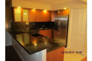 1450 Brickell Bay Dr, Miami, FL 33131, Sold 04/26/13