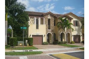 10285 NW 32nd Terrace, Doral, FL 33172, Sold 06/24/13