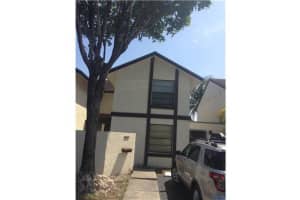 9945 NW 6th Ln, Miami, FL 33172, Sold 05/02/13