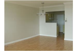 2121 N Bayshore Dr, Miami, FL 33137, Sold 08/12/13