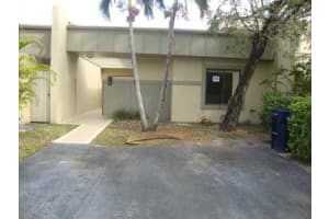 7433 SW 105th Pl, Miami, FL 33173, Sold 12/13/13