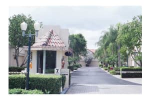 6765 SW 89th Terrace, Miami, FL 33156, Sold 08/29/13