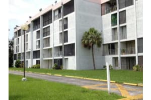 9210 Fontainebleau Blvd, Miami, FL 33172, Sold 06/25/13