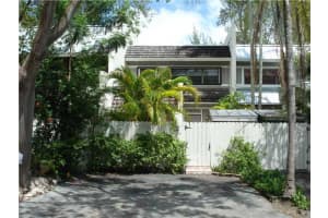 4871 SW 71st Pl, Miami, FL 33155, Sold 05/31/13